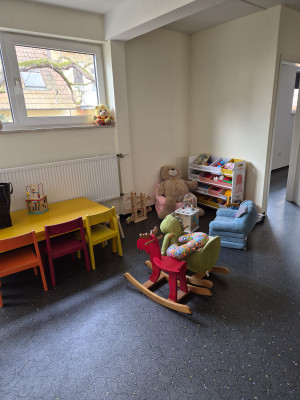 Kreativtisch und leseecke